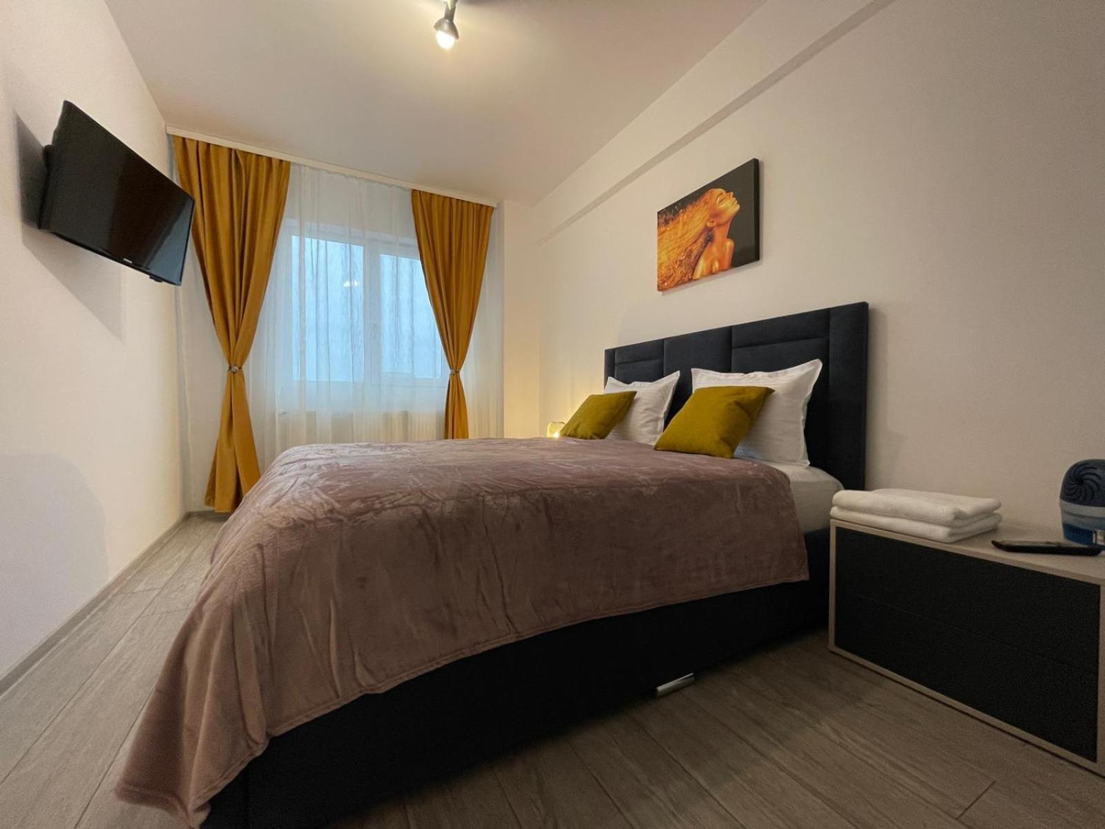 Palas Retreat - Q Residence Ясси Екстер'єр фото