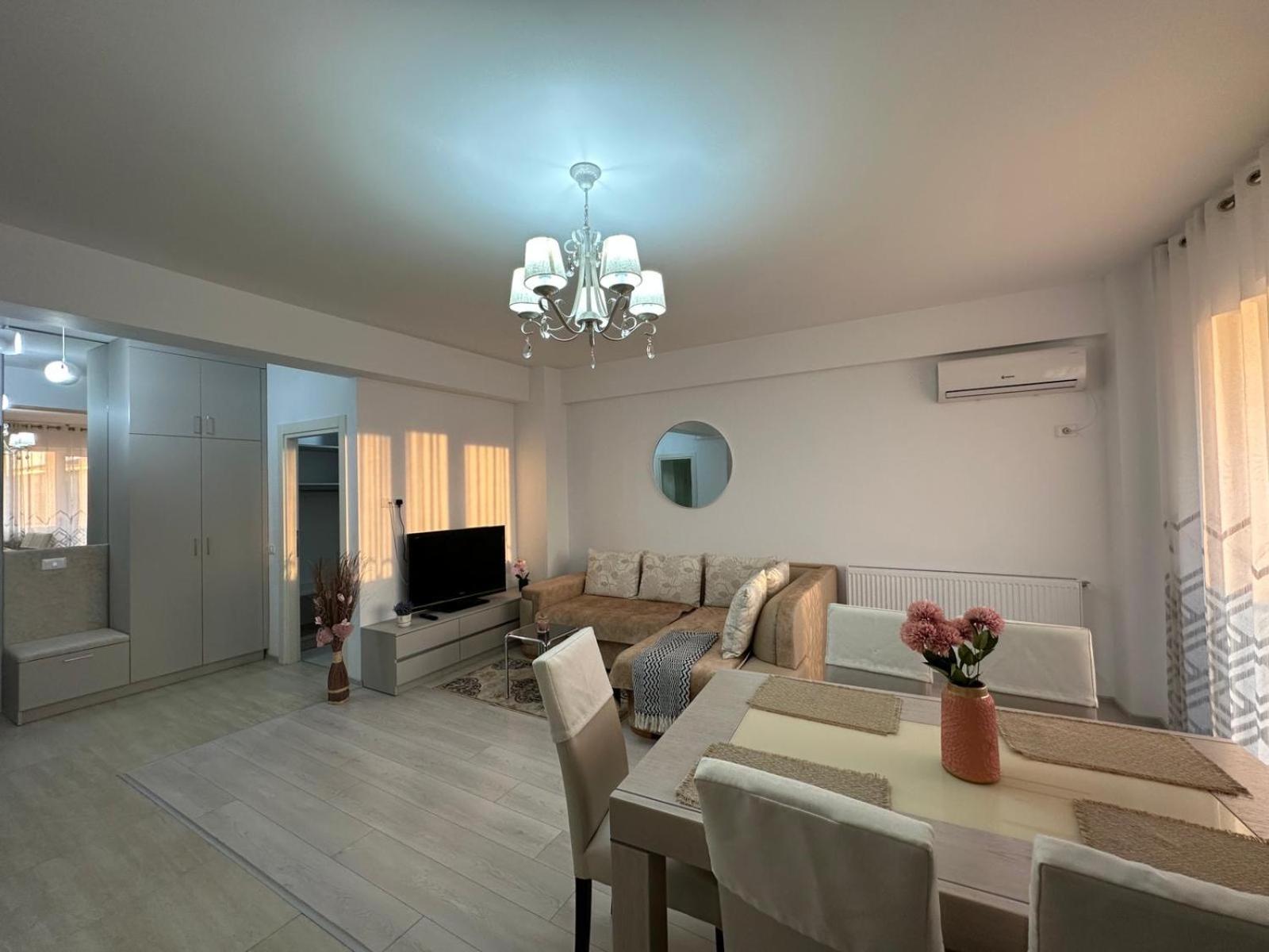 Palas Retreat - Q Residence Ясси Екстер'єр фото